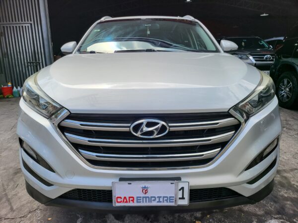 2016 Hyundai Tucson 2.0 GLS Push Start Diesel A/T - Image 2