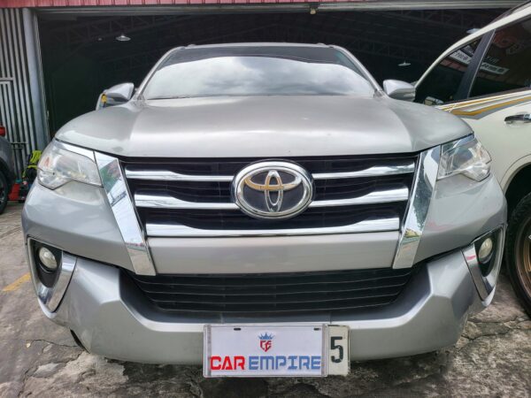 2019 Toyota Fortuner 2.4 G Diesel A/T - Image 2