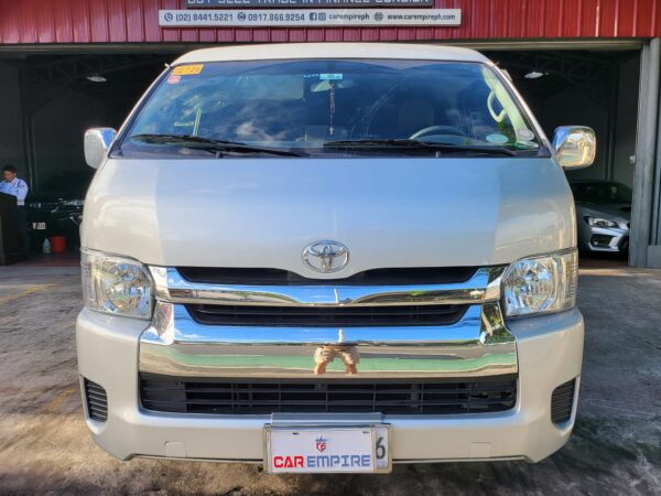 2018 Toyota Hiace Grandia 3.0 GL M/T - Image 2