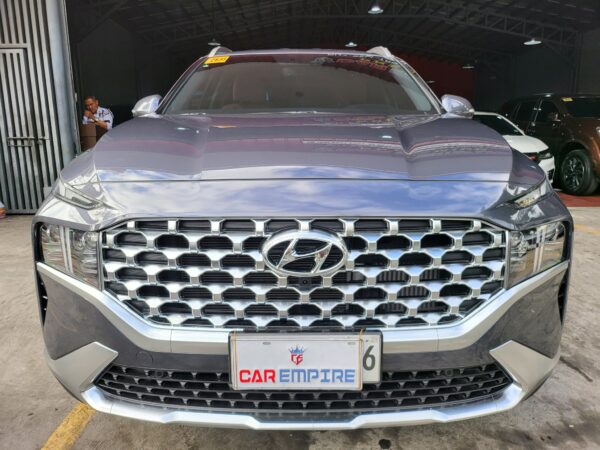 2023 Hyundai Santa Fe 2.2 CRDI Save 900K From Brand New 10K KM A/T - Image 2