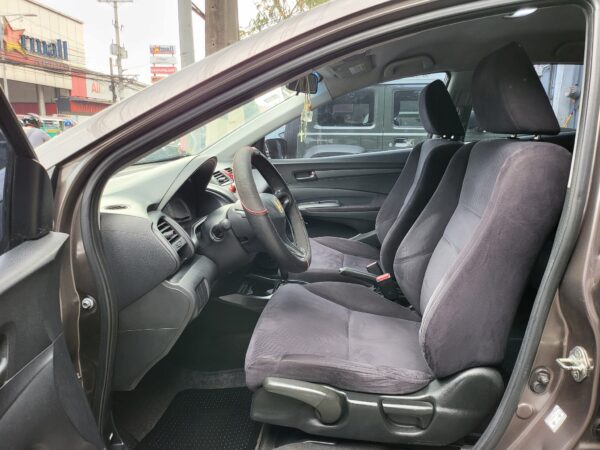 2013 Honda City 1.3 S A/T - Image 10