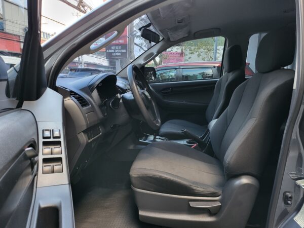 2019 Isuzu MU-X 1.9 RZ4E Blue Power A/T - Image 10