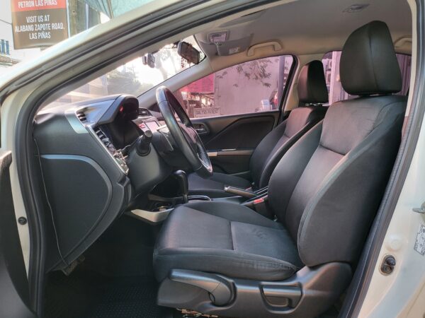 2016 Honda City 1.5 VX A/T - Image 10