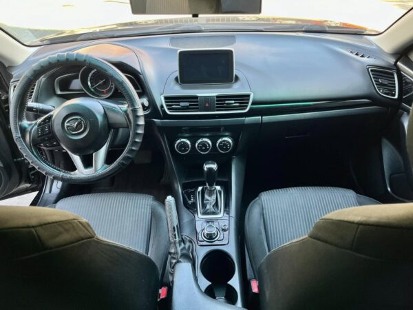 2014 Mazda 3 Hatchback 1.5 Skyactiv A/T - Image 11