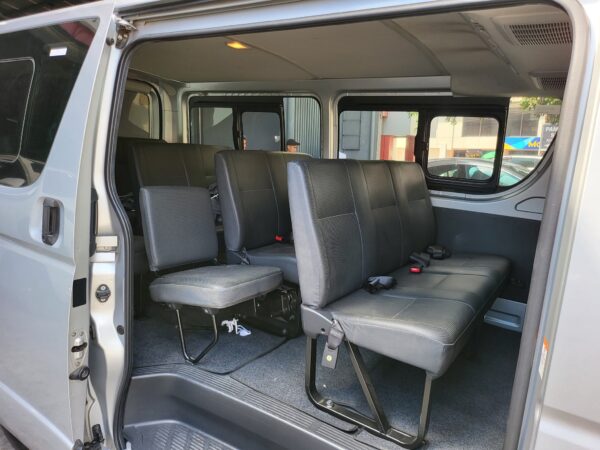 2019 Toyota Hiace 3.0 Commuter M/T - Image 12