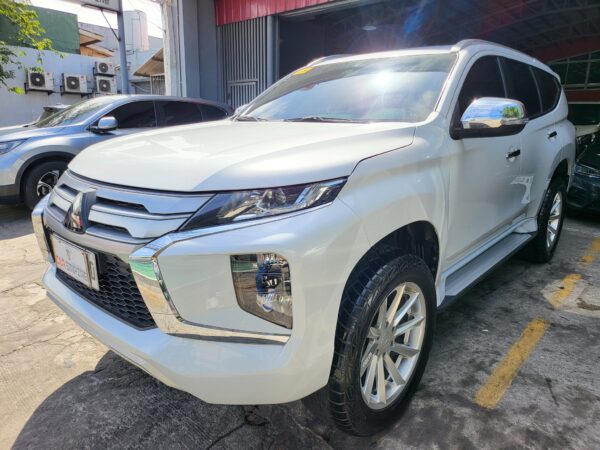 2022 Mitsubishi Montero Sport 2.4 GLX M/T