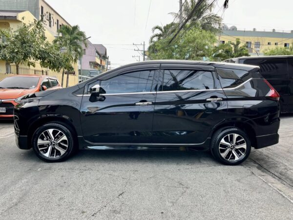 2019 Mitsubishi Xpander 1.5 GLS Sport 30K KM A/T - Image 3