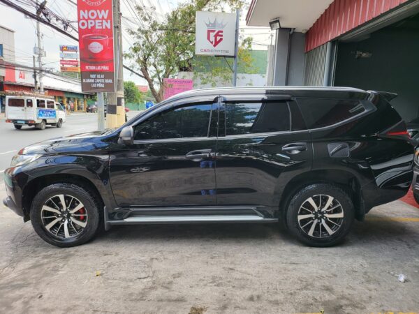 2017 Mitsubishi Montero Sport 2.4 GLS Premium Loaded A/T - Image 4