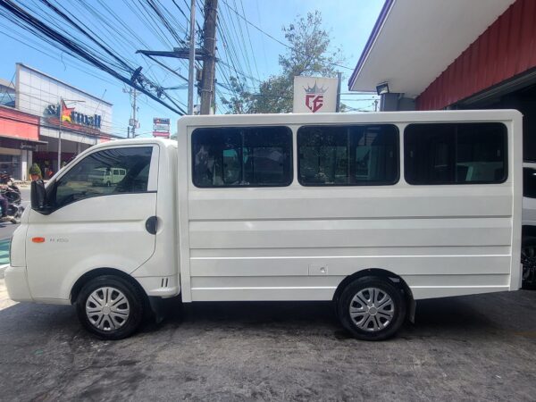 2018 Hyundai H100 2.6 GL Dual Aircon M/T - Image 4