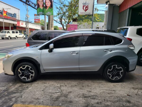 2016 Subaru XV 2.0i CVT A/T - Image 3