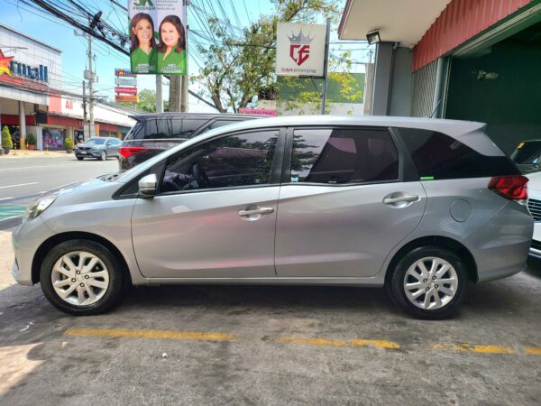 2016 Honda Mobilio 1.5 V A/T - Image 4