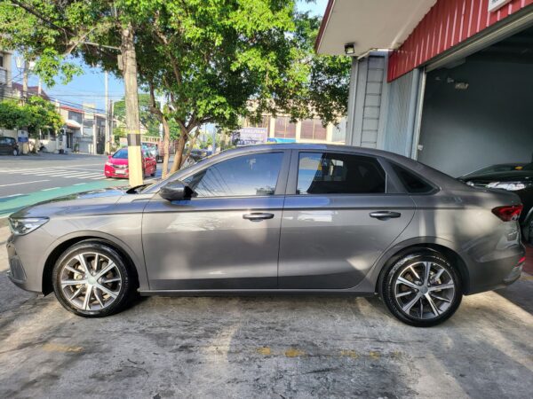 2022 Geely Emgrand 1.5 Comfort 15K KM A/T - Image 3