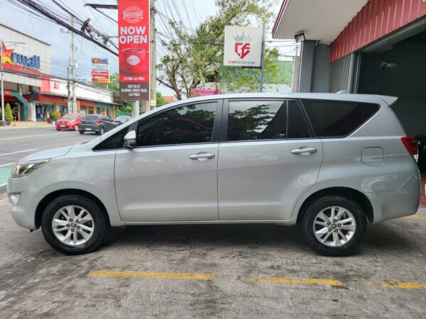 2020 Toyota Innova 2.8 E Diesel A/T - Image 3