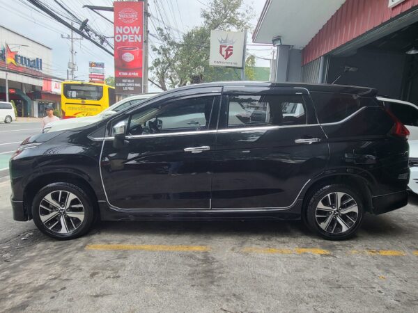 2019 Mitsubishi Xpander 1.5 GLS Sport A/T - Image 3