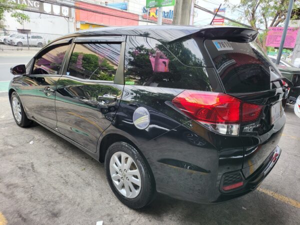 2015 Honda Mobilio 1.5 V A/T - Image 4