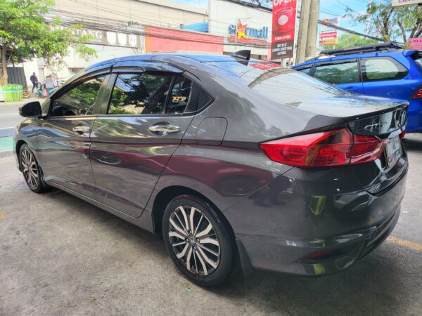 2018 Honda City 1.5 VX A/T - Image 4