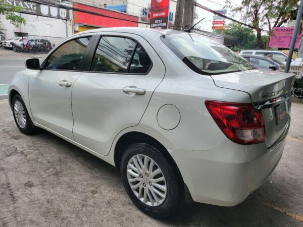 2019 Suzuki Dzire 1.2 GL A/T - Image 4