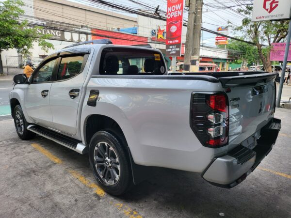 2021 Mitsubishi Strada 2.5 GLS Push Start M/T - Image 4