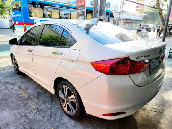 2016 Honda City 1.5 VX A/T - Image 4