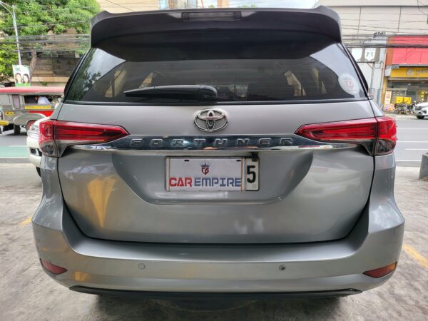 2019 Toyota Fortuner 2.4 G Diesel A/T - Image 5