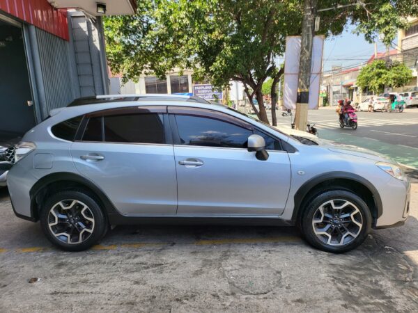 2016 Subaru XV 2.0i CVT A/T - Image 7