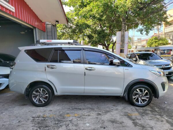 2021 Toyota Innova 2.8 E Diesel A/T - Image 7