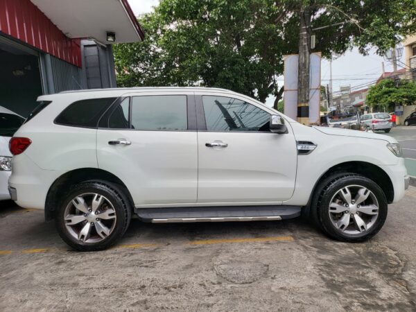 2016 Ford Everest 2.2 Titanium A/T - Image 7