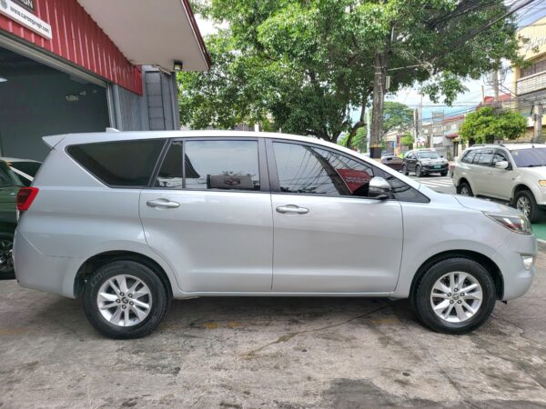 2020 Toyota Innova 2.8 E Diesel A/T - Image 7