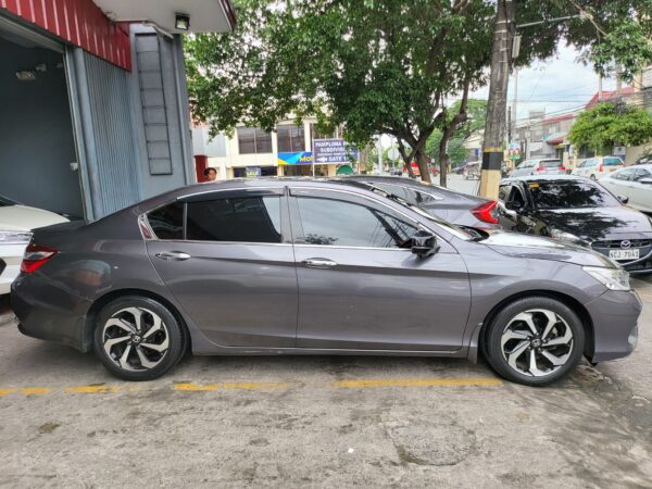 2016 Honda Accord 2.4 S A/T - Image 8