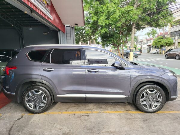 2023 Hyundai Santa Fe 2.2 CRDI Save 900K From Brand New 10K KM A/T - Image 7