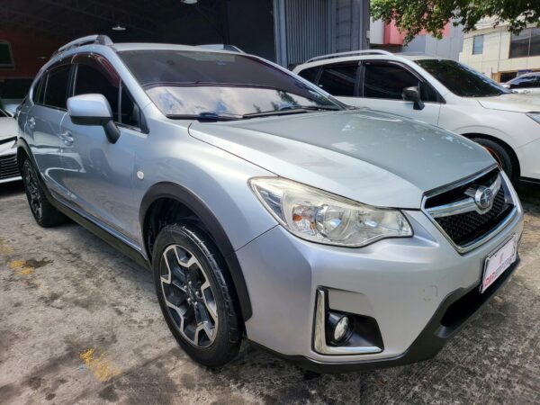 2016 Subaru XV 2.0i CVT A/T - Image 8