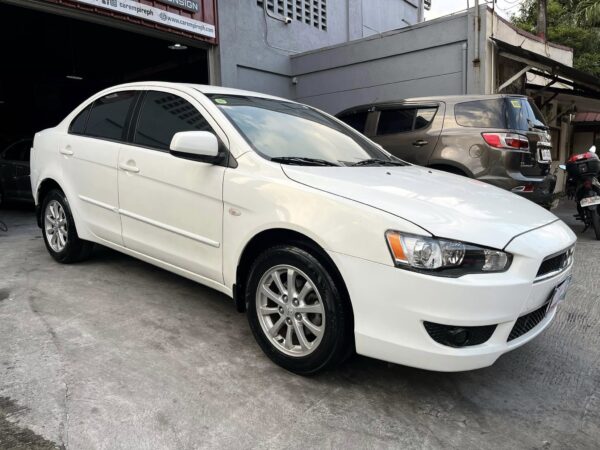 2013 Mitsubishi Lancer EX 1.6 GLX A/T - Image 8