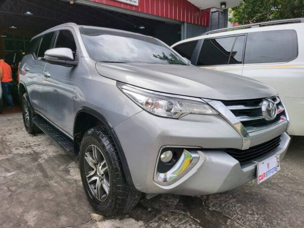 2019 Toyota Fortuner 2.4 G Diesel A/T - Image 8