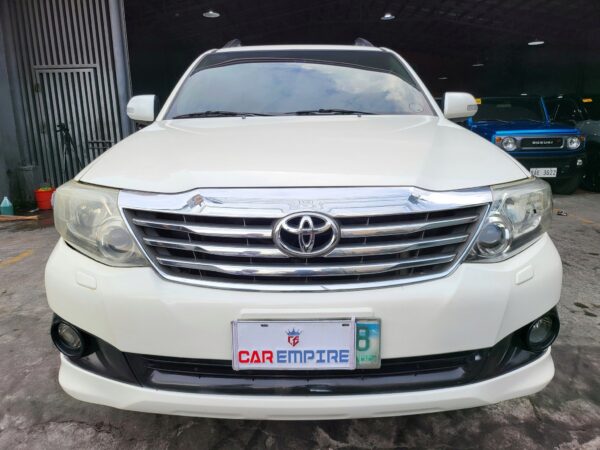 2013 Toyota Fortuner 2.7 G A/T - Image 2