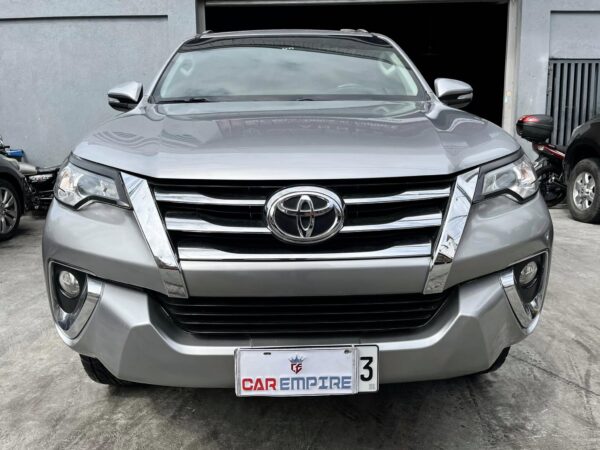 2017 Toyota Fortuner 2.7 G Gas A/T - Image 2