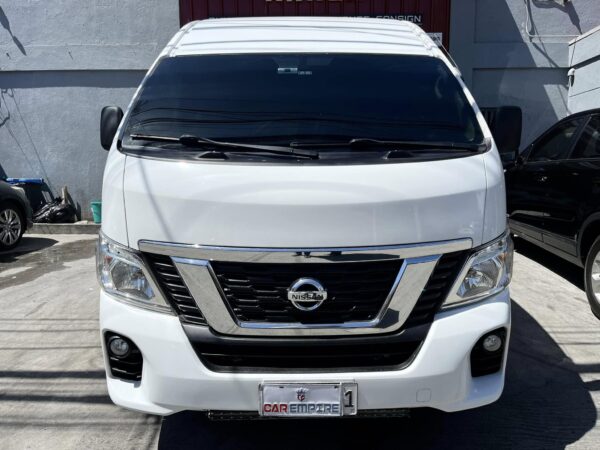 2018 Nissan NV350 Urvan 2.5 Premium A/T - Image 2