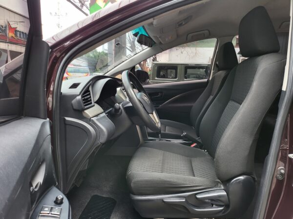 2018 Toyota Innova 2.8 E Diesel A/T - Image 10