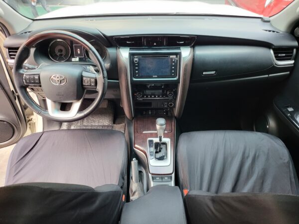 2019 Toyota Fortuner 2.4 G Diesel Casa Maintained A/T - Image 11