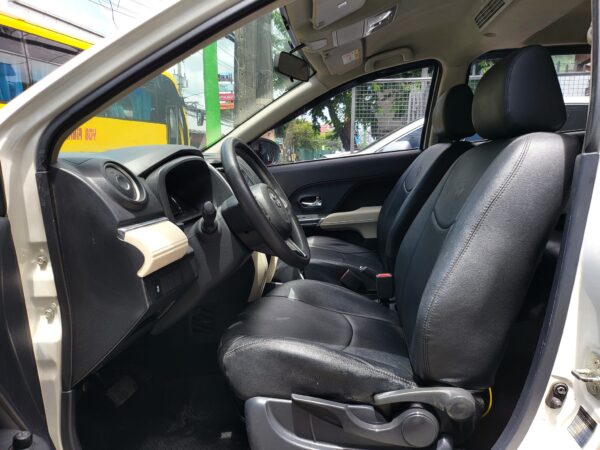 2018 Toyota Rush 1.5 E A/T - Image 10