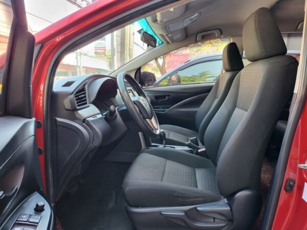 2019 Toyota Innova 2.8 E Diesel A/T - Image 10