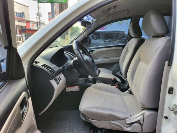 2012 Mitsubishi Montero Sport 2.4 GLX M/T - Image 10