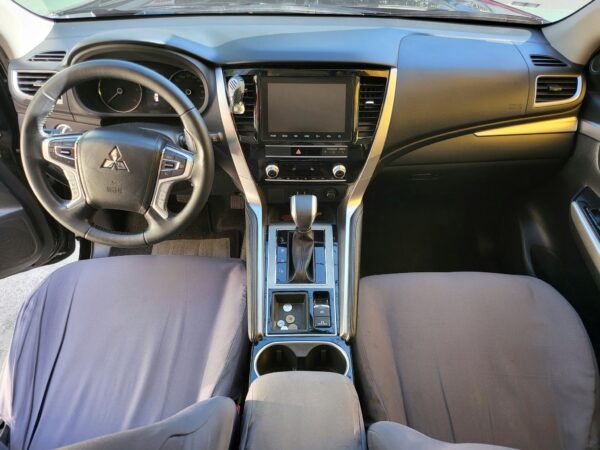 2023 Mitsubishi Montero Sport 2.5 GLS A/T - Image 11