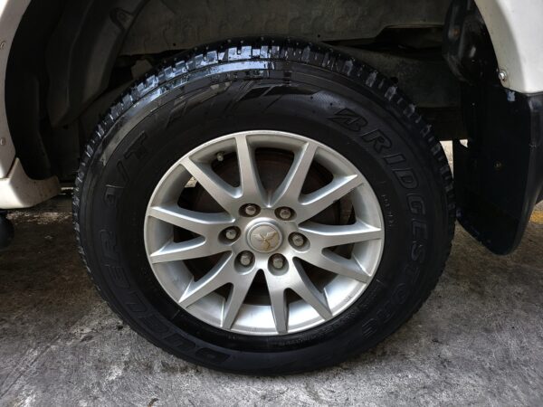 2012 Mitsubishi Montero Sport 2.4 GLX M/T - Image 15