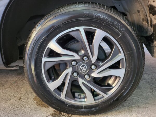 2023 Toyota Innova 2.8 E Diesel Casa Maintained A/T - Image 15