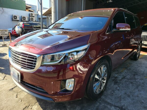 2018 Kia Grand Carnival 2.2 EX Captain Seat W/Sunroof A/T