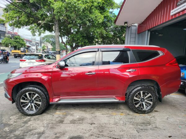 2019 Mitsubishi Montero Sport 2.4 GLS Premium A/T - Image 3