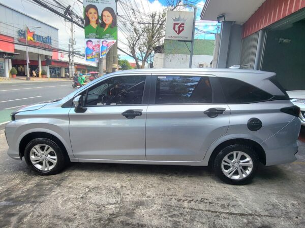 2024 Toyota Avanza 1.3 E 1K KM A/T - Image 3