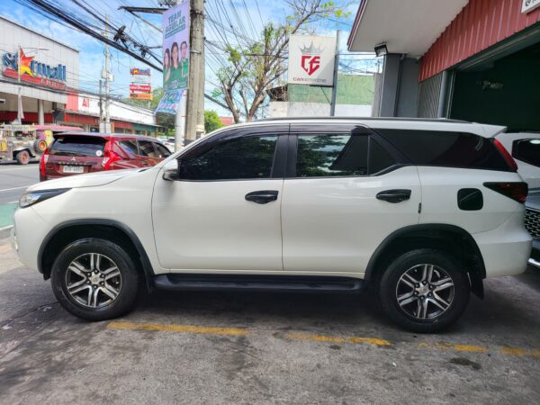 2019 Toyota Fortuner 2.4 G Diesel Casa Maintained A/T - Image 4