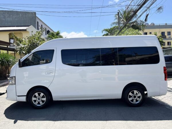 2018 Nissan NV350 Urvan 2.5 Premium A/T - Image 3