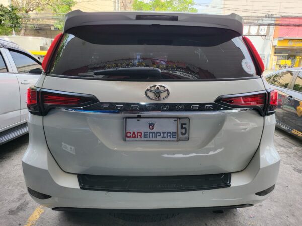 2019 Toyota Fortuner 2.4 G Diesel Casa Maintained A/T - Image 5